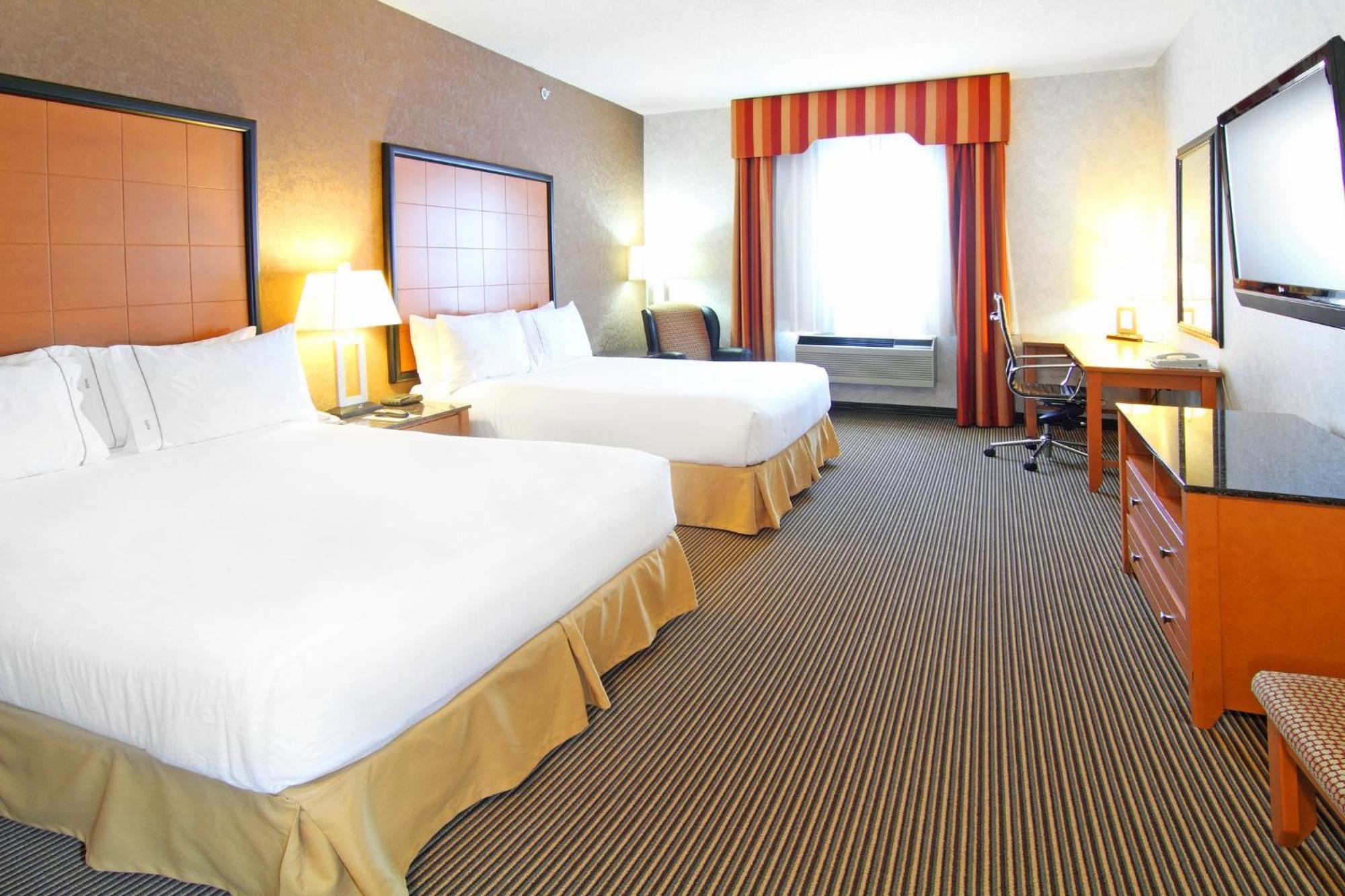 Holiday Inn Express Calgary South By Ihg Экстерьер фото